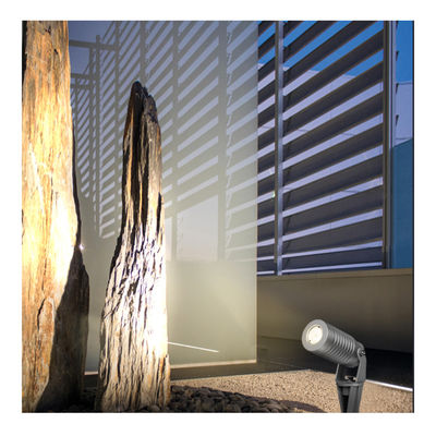 DC 24V 10W Led Spot Spike Yard Light RGBW 4in1 Portatile Acque resistenti all'aria aperta