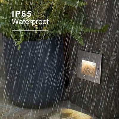 Applique da parete incassata per scale in alluminio quadrato 3w DC 24v Materiale in alluminio per interni eleganti