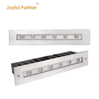 Fabbrica Fornitura diretta IP 68 Voltaggio di ingresso 24VDC 6X1W LED Angolo di fascio monocolore 8 gradi Lampade LED stagno