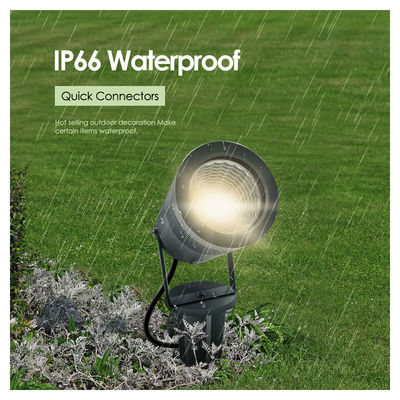 Illuminazione paesaggistica esterna in bianco freddo