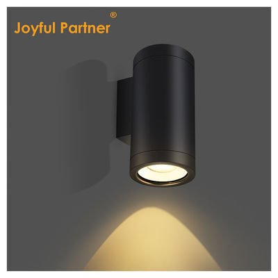 Lampada da parete esterna montata su e giù legata all'alluminio estruso 3000-6000K 18W 24W lampada da parete esterna Cob LED Nero colore dell'alloggiamento