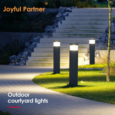 IP65 Acque resistenti a LED Colonnello di prato in alluminio Decorazione esterna Cortile di giardino Villa Giardino di illuminazione